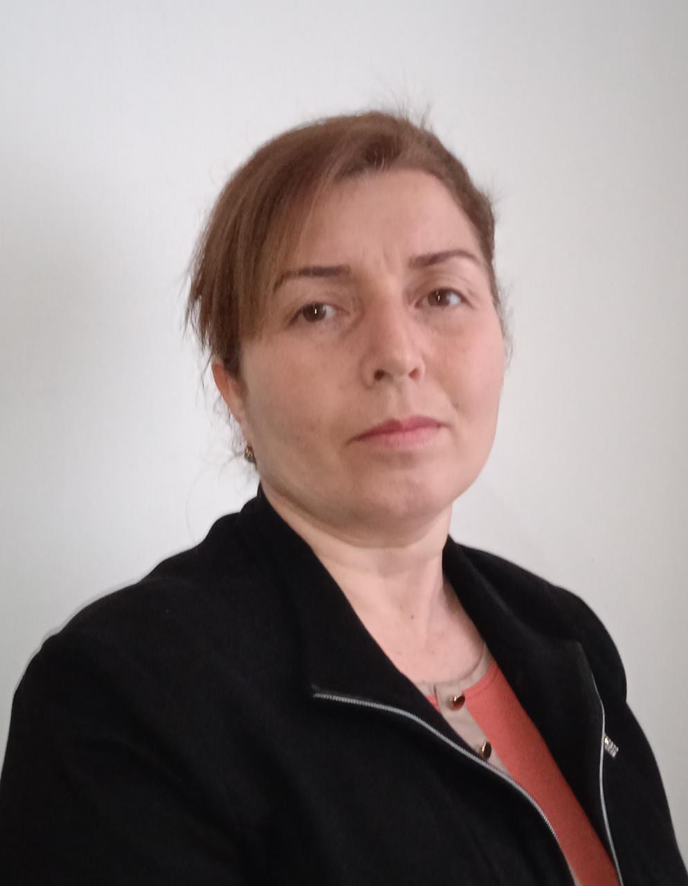 Нурова Кисханум Сулеймановна.